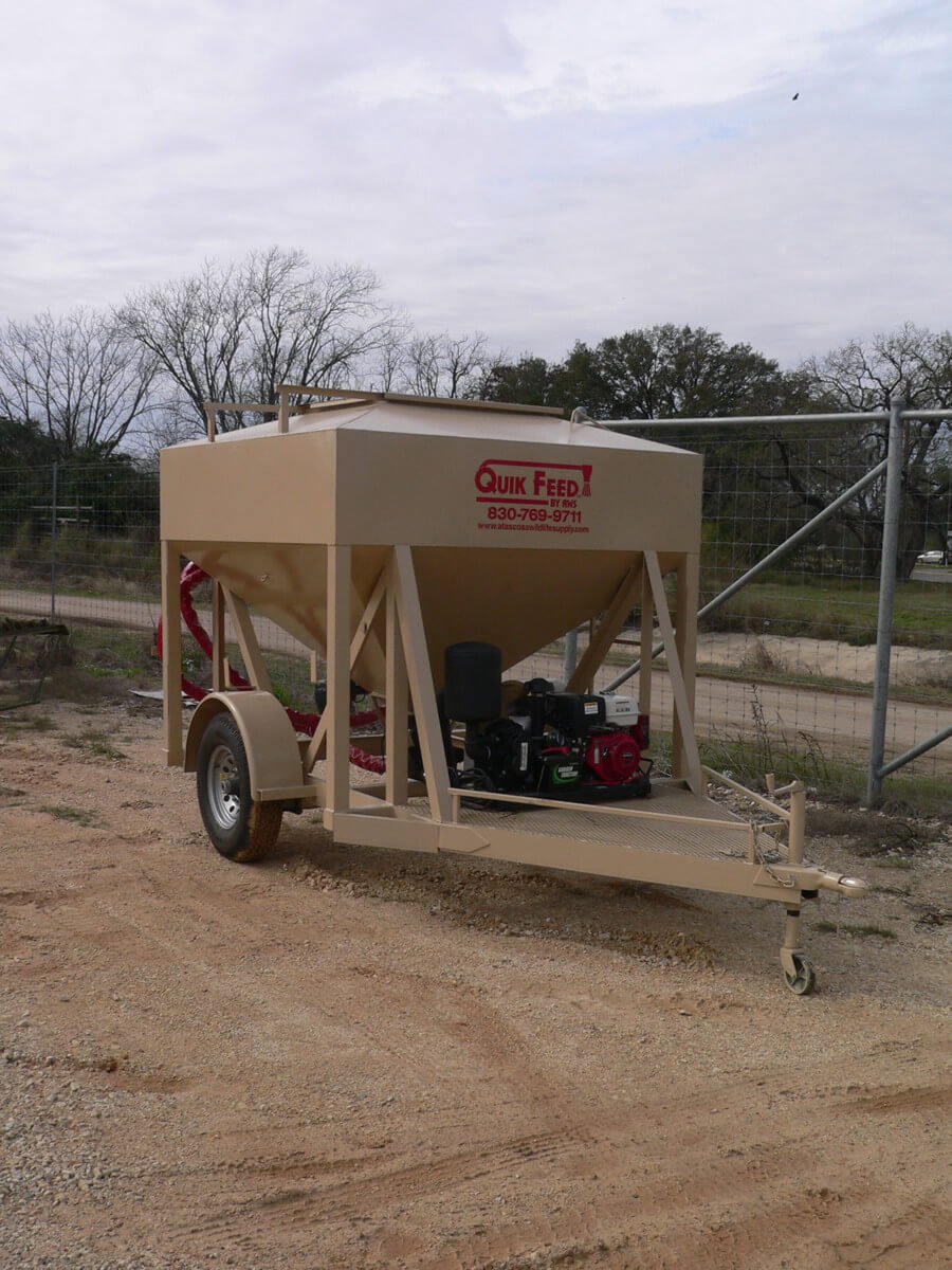 Quik Feed Trailer®