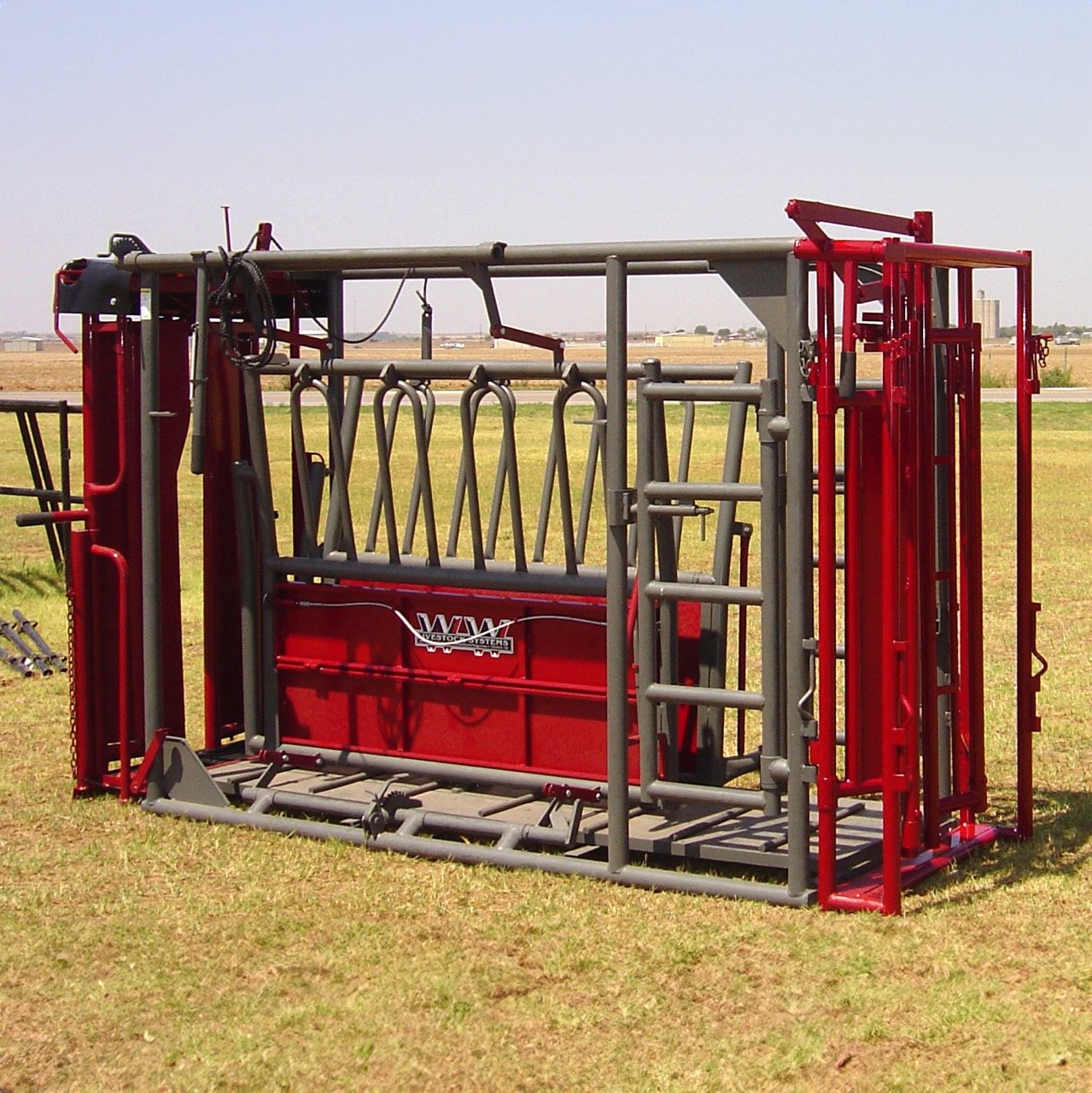 Beefmaster XL-2VG Squeeze Chute