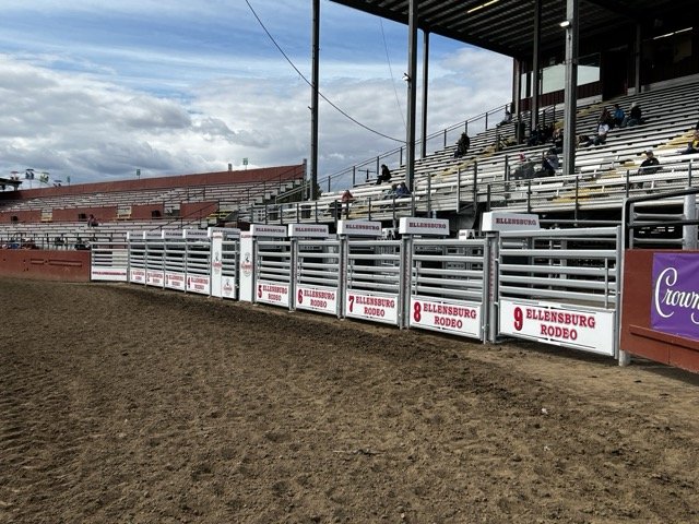 WW - Bucking Chutes