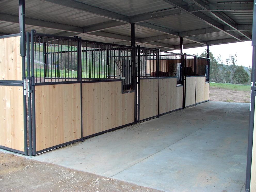 Behlen Barn & Shelter Kits