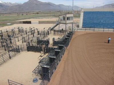 Roughstock Arena with 4 Bucking Chutes, Holding Pens & Practice Pen - ROUGHSTOCK3