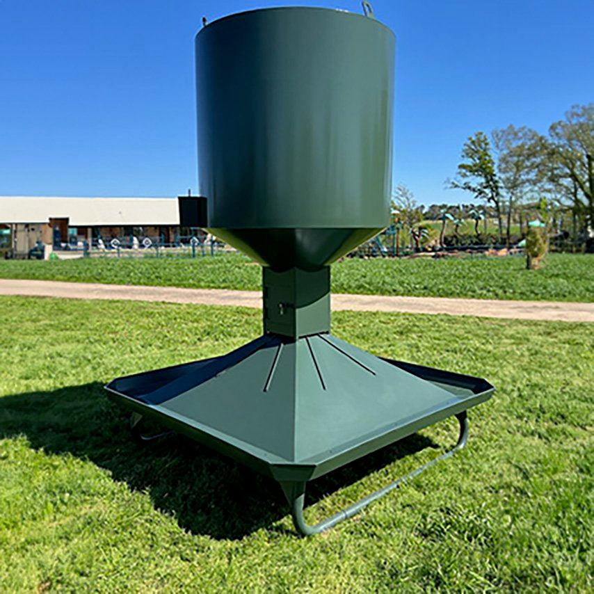 Longhorn Feeder - Automatic Livestock Feeder