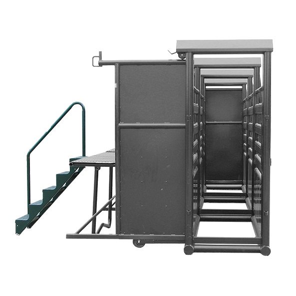 Bucking Chute Platform Stairs - Hi-Hog