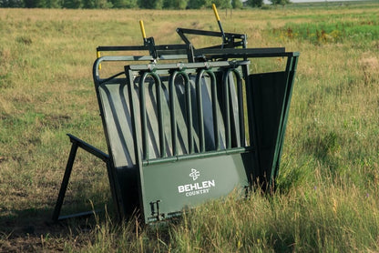 Calf Table with Headgate