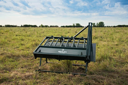 Calf Table with Headgate